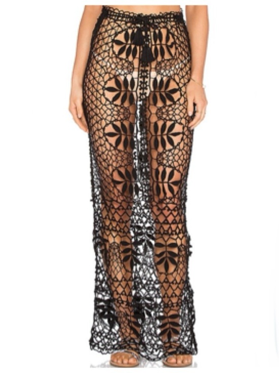 For Love And Lemons Dresses & Skirts - For Love & Lemons Black Crochet Knit Maxi Skirt M